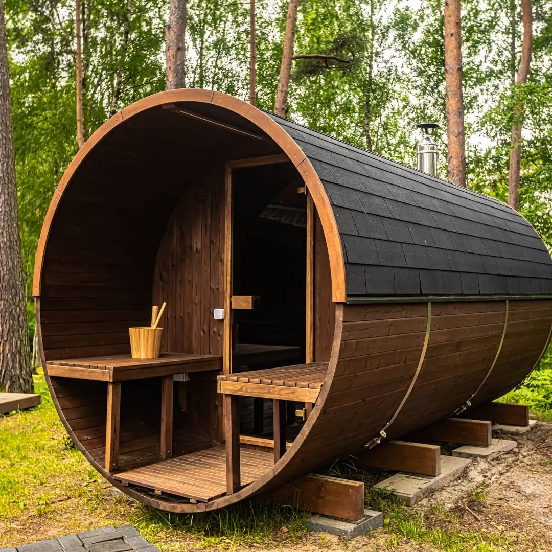 Barrel 250 Sauna – 6-seat curved Thermowood barrel sauna