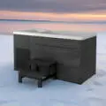 Cold Water Therapy: Why Ice Baths Are Having a Moment